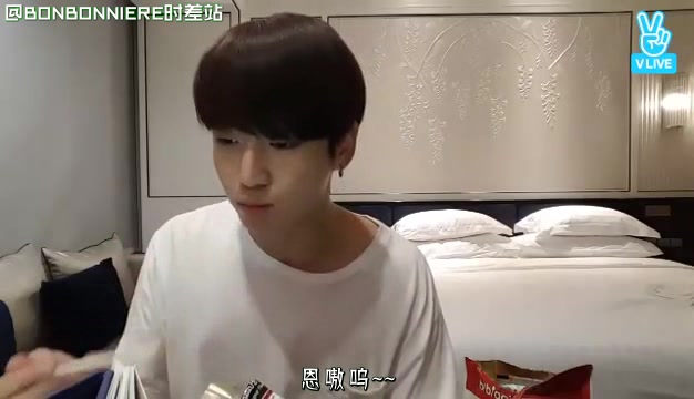 【时差站中字】可爱小兔子的泰国吃播 part 2-