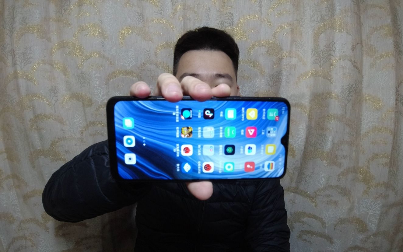 630买的OPPO Reno Z手机,搭载联发科P90处理器,现在玩游戏如何