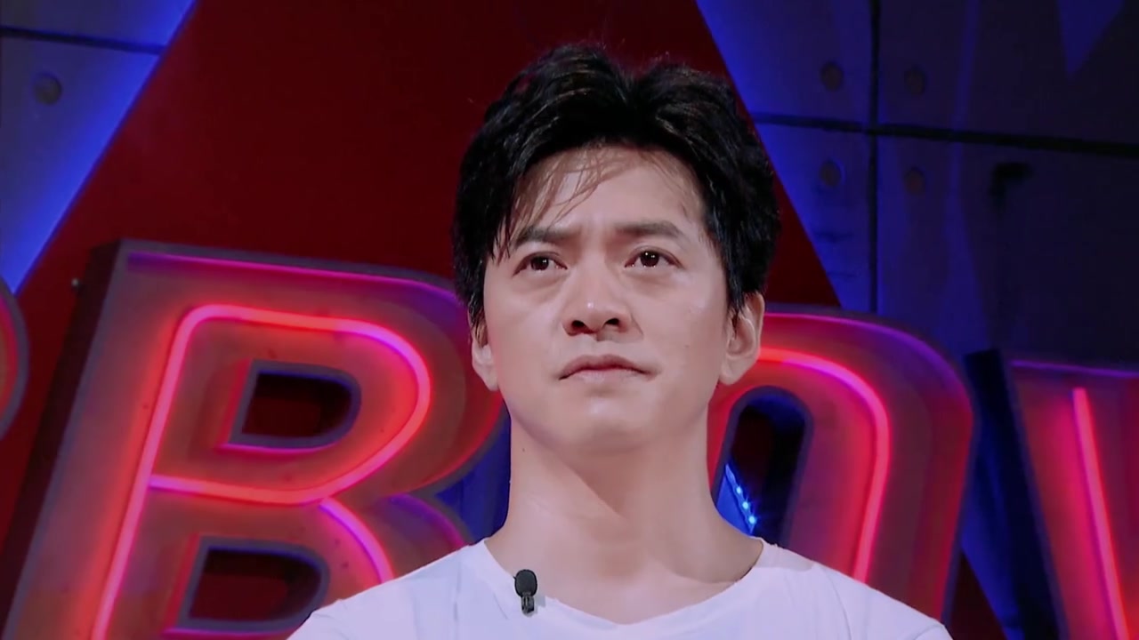 【李健】洪雨雷清唱60秒 完美转音征服李健引尖叫(超清)【快男2017】