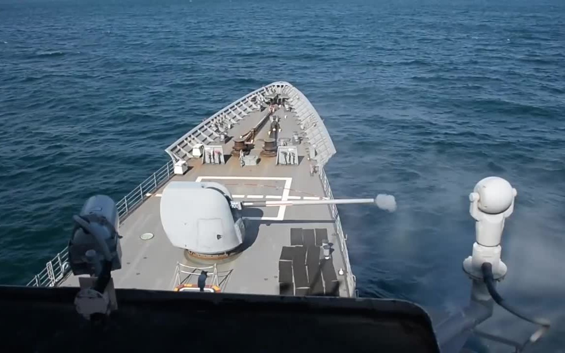 美国海军舰艇实弹武器训练 (november 2018)