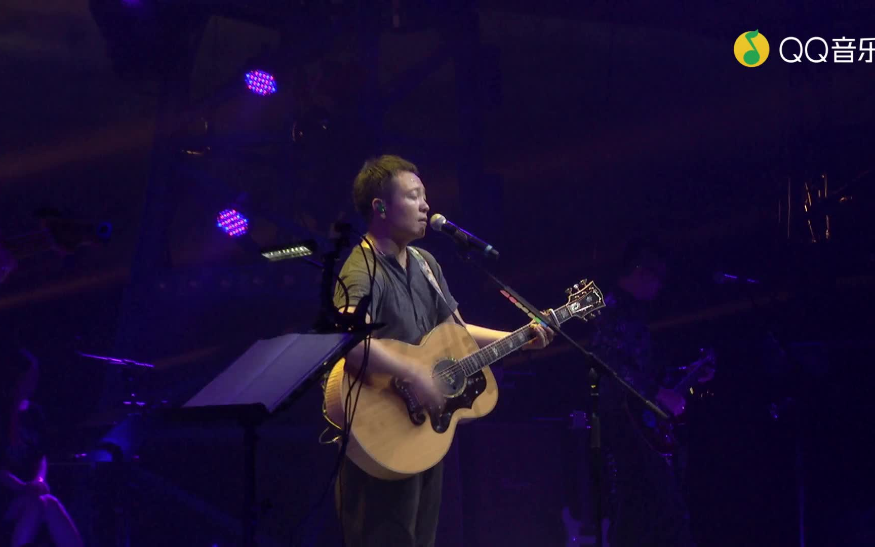 许巍故乡live于2014此时此刻演唱会天津站