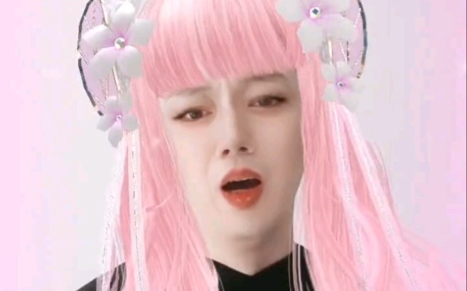 王坤 宝莲灯前传 三首蛟 我用尽力气去模仿你的一颦一笑,只为再次见到