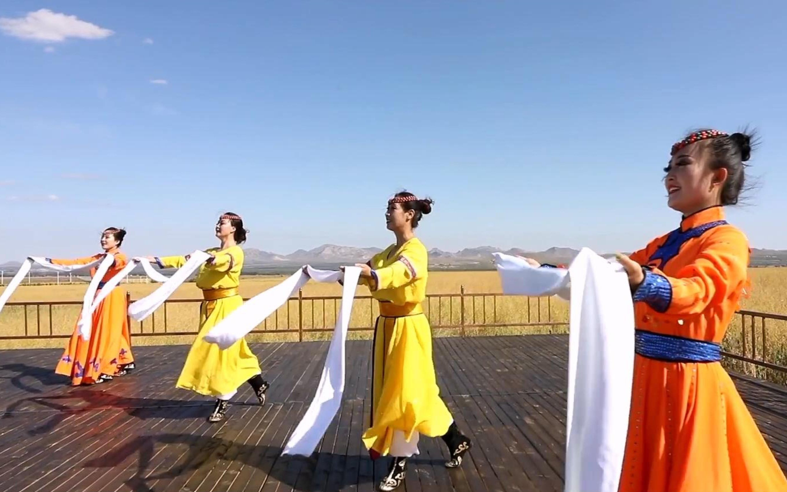 原创草原歌曲,蒙古族歌舞《漂亮的蒙古姑娘》