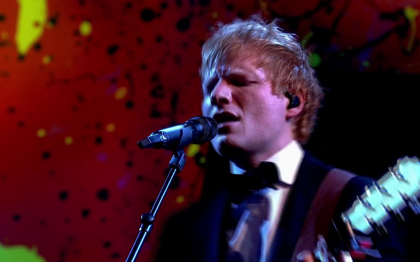 ed sheeran - shivers [live from the graham norton show]_哔哩哔哩