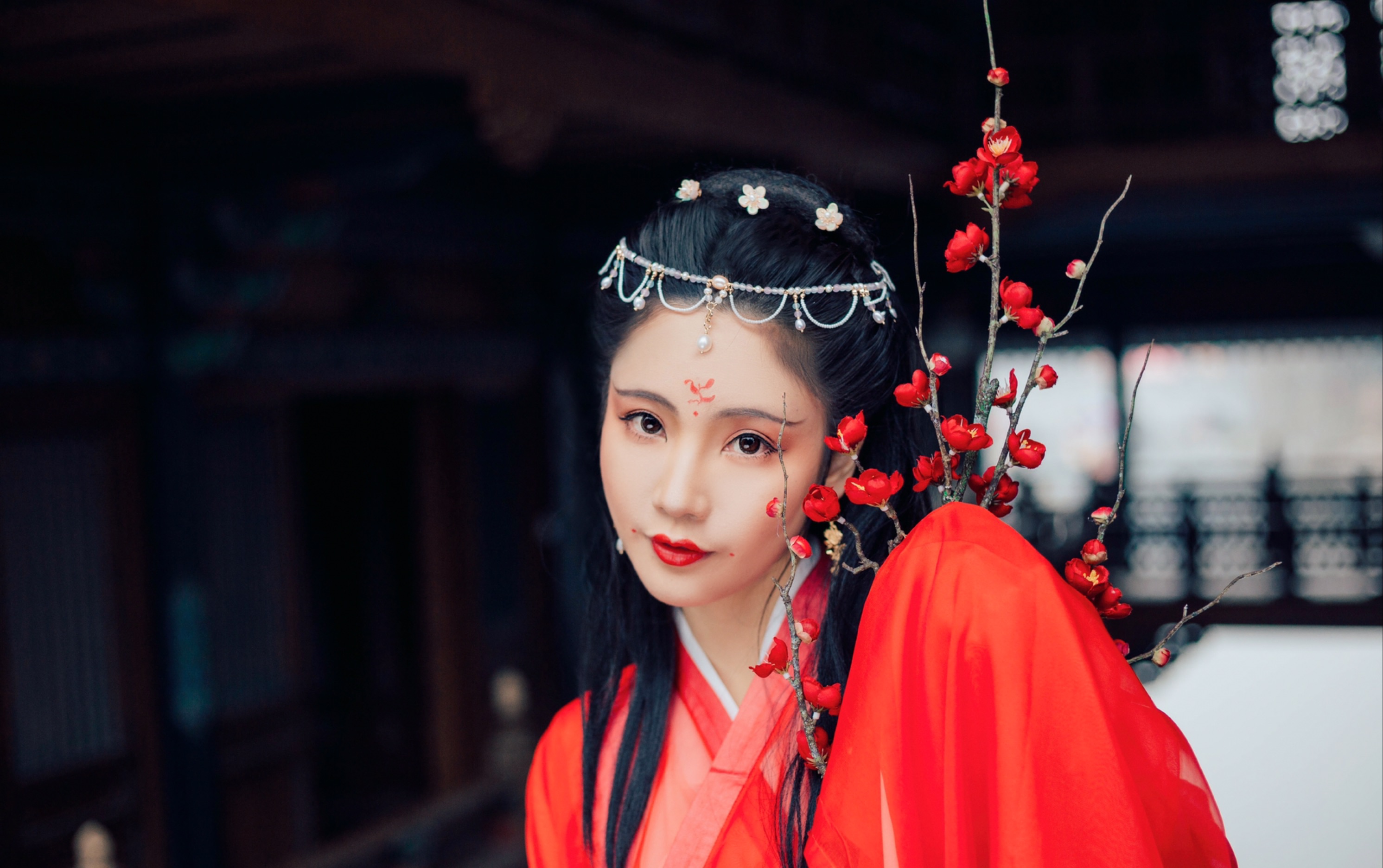 「汉服混剪」赴鸿门