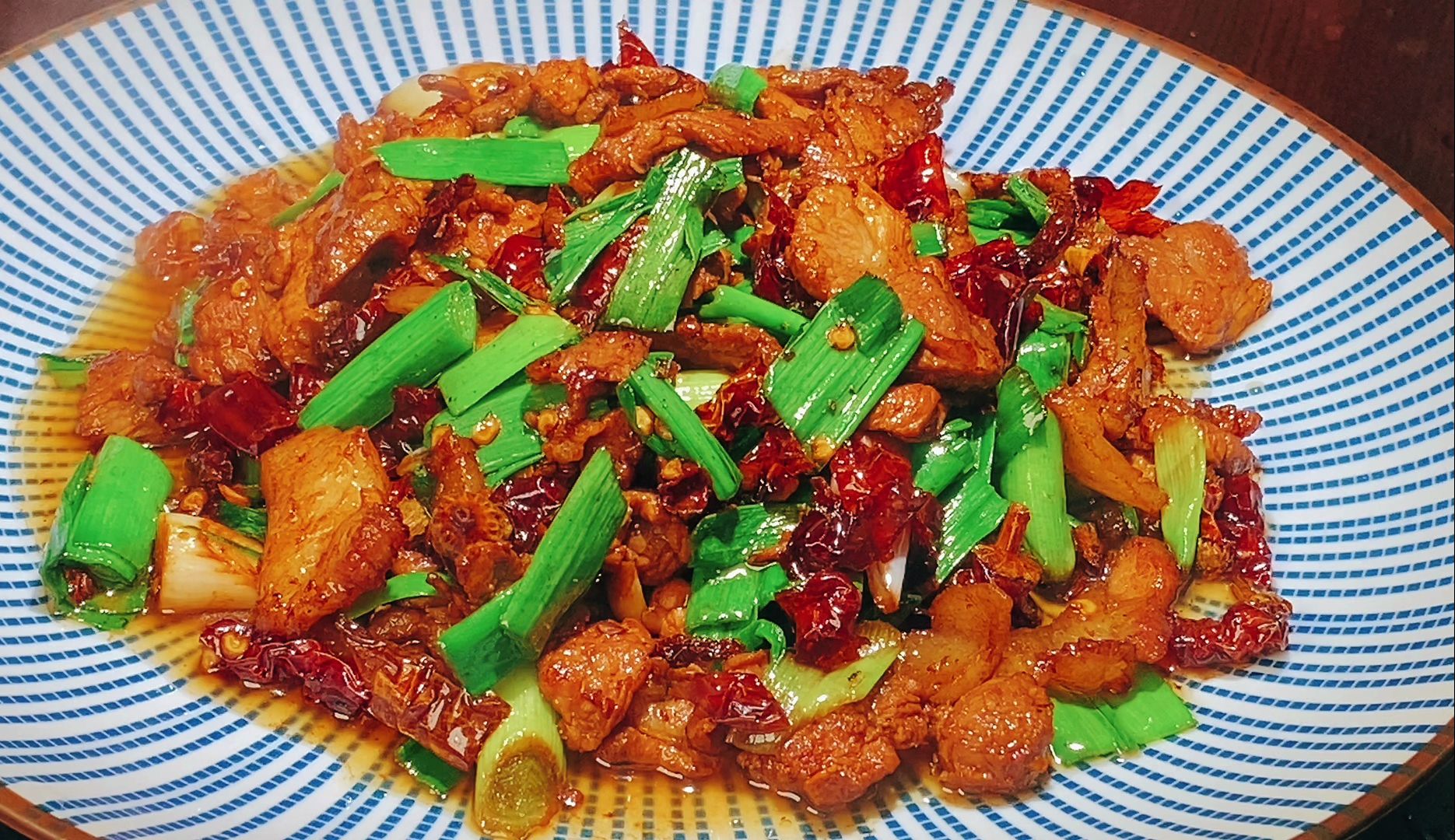 湖南辣椒炒肉为啥那么好吃,湘菜师傅教你诀窍,香辣开胃营养下饭