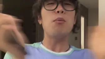 论如何合理优雅的让超雄人格破防？