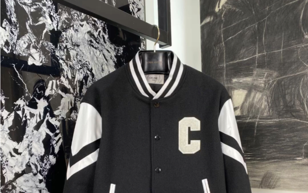 说一下高仿celine赛琳棒球服外套