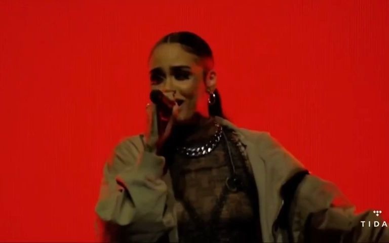 [图]Kehlani 在费城中《 Made in America》 音乐节演出