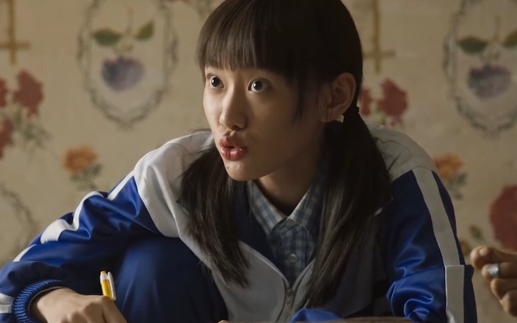 山海情闫妮女儿神级客串10秒镜头气场全开意外爆火成经典