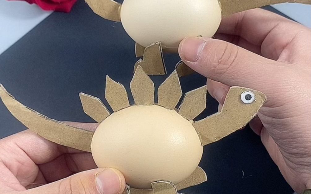 鸡蛋壳做手工的教程图片