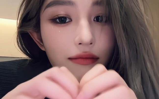 【王奕】满屏的帅脸,叫声"老公"不过分的吧