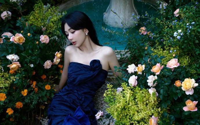 杨紫:花中的美人,绽放的美丽