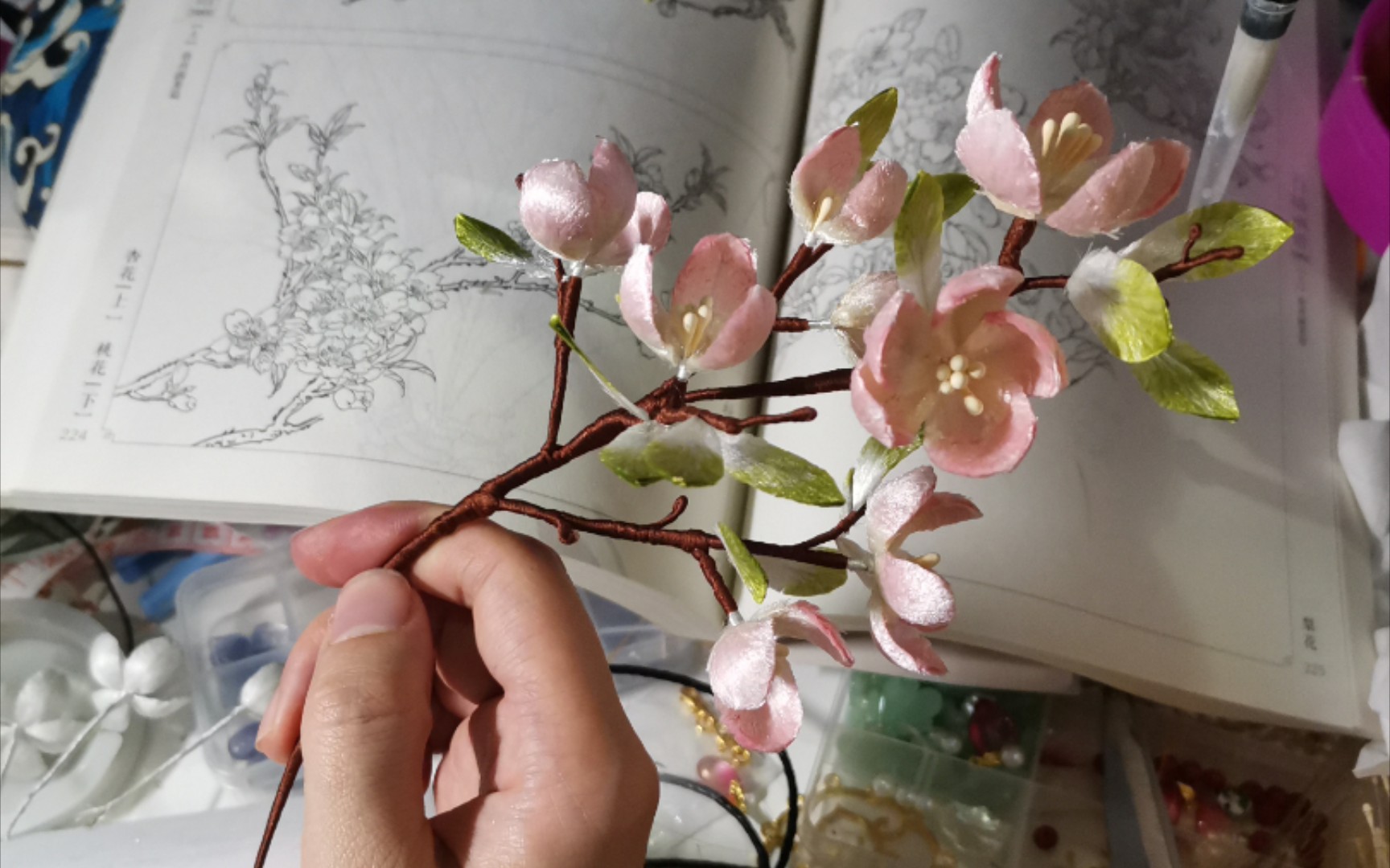 活动作品今日份一枝桃花十二时花冠完成进度313