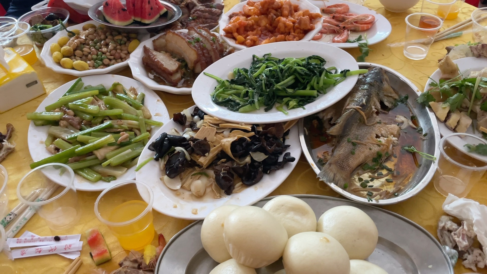 广东人的标配 顿顿酒席都是不可缺席的啊