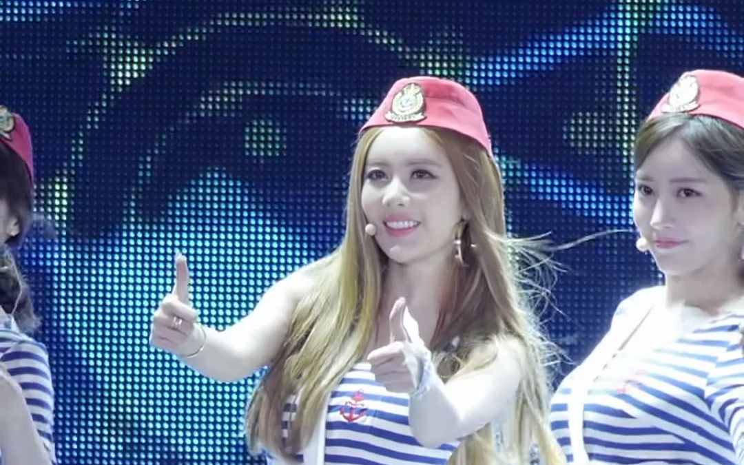 《1080P60帧》李居丽 美丽夫人 150804 TARA So Crazy Summer KPOP Festival哔哩哔哩bilibili