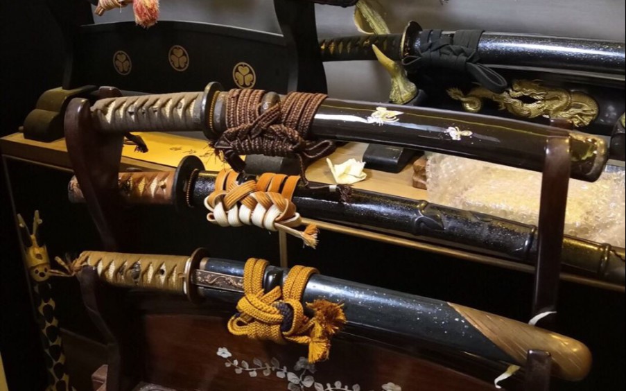 业余旋转纳刀 缓慢版