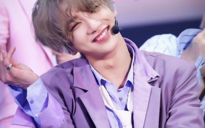 【joshua】 可是看见他笑真的会嘴角上扬_哔哩哔哩_bilibili