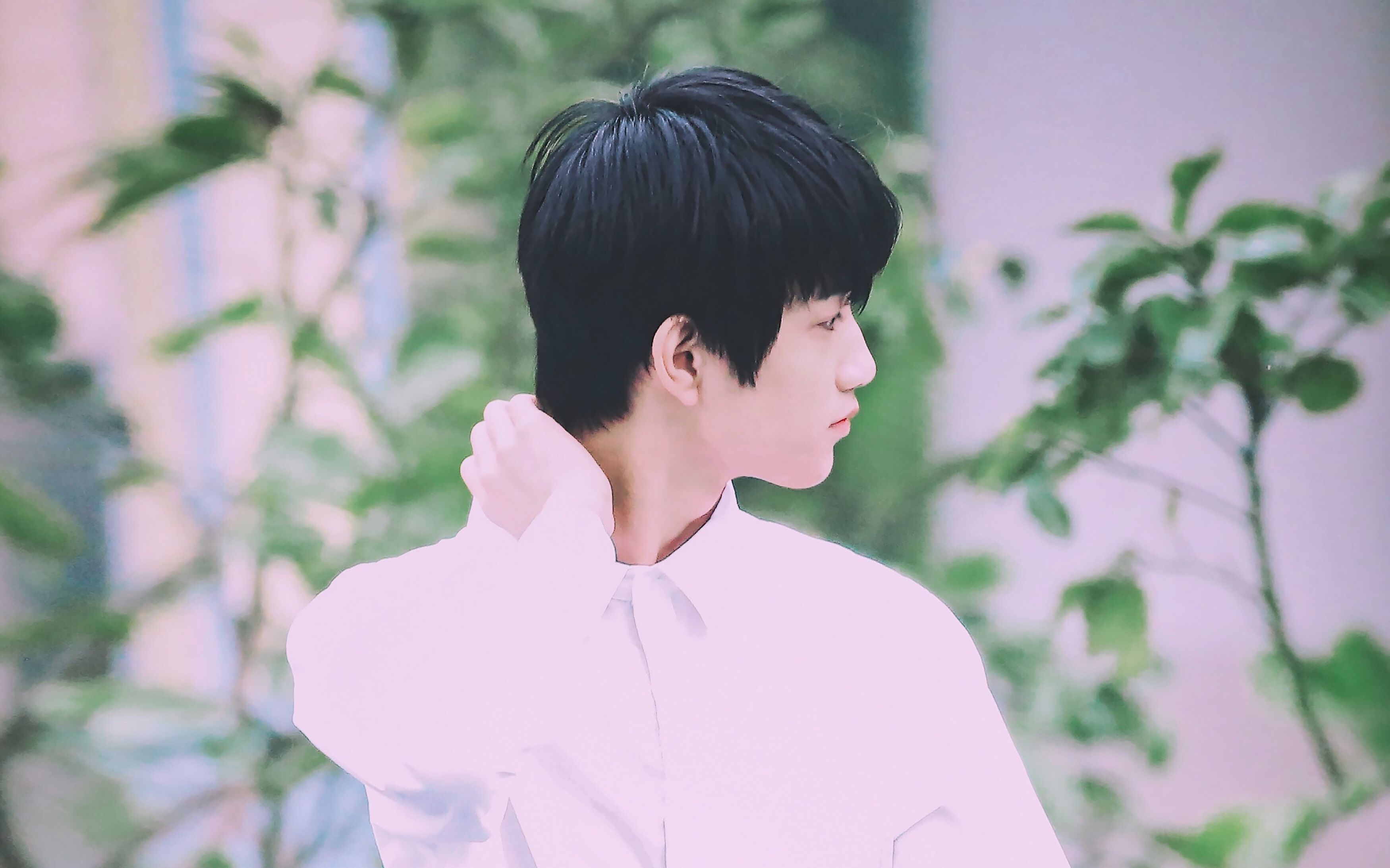 tf家族敖子逸念念拍摄无剧透花絮二帅哥和篮球的一天