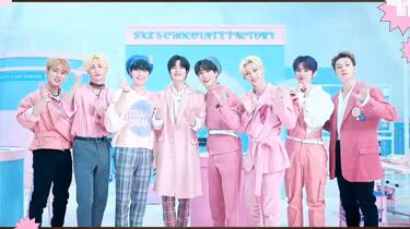 Stray Kids ② Bang Chan's Fashionable Journey to Fendi SS26 Show