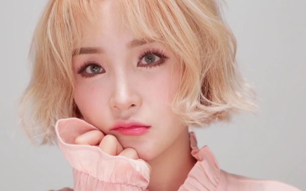 美芽|芭比娃娃般可爱 粉嫩桃色大眼妆!