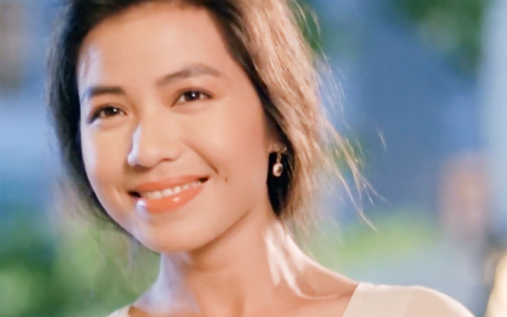 钟楚红即使风情千万种唯独对你情有独钟年轻时得迷死多少男人啊