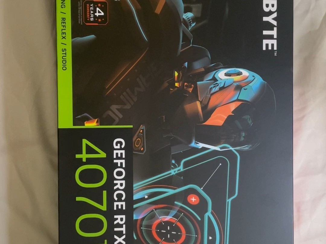 为啥不叫4080se? 技嘉4070ti Super 全网首发开箱拆解哔哩哔哩bilibili