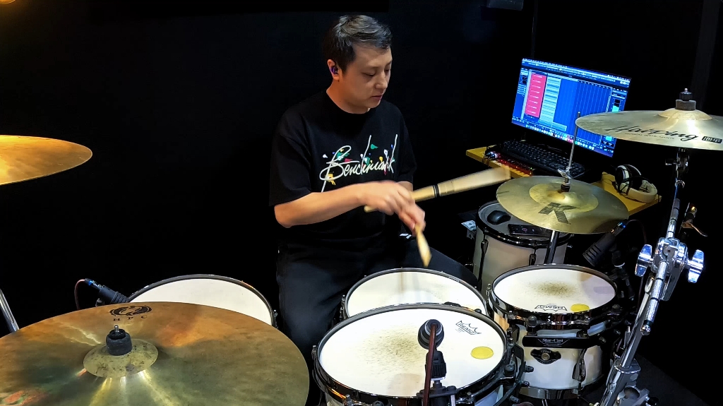 【英国圣三一架子鼓】二级-《knock on wood》