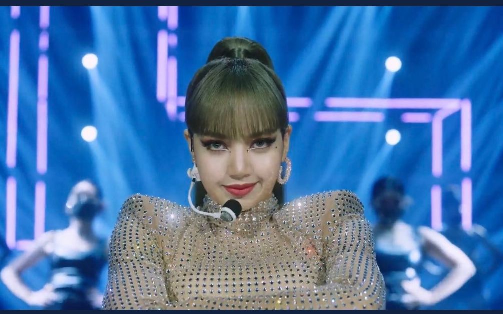 [图]BLACKPINK LISA Solo出道曲LALISA首舞台公开