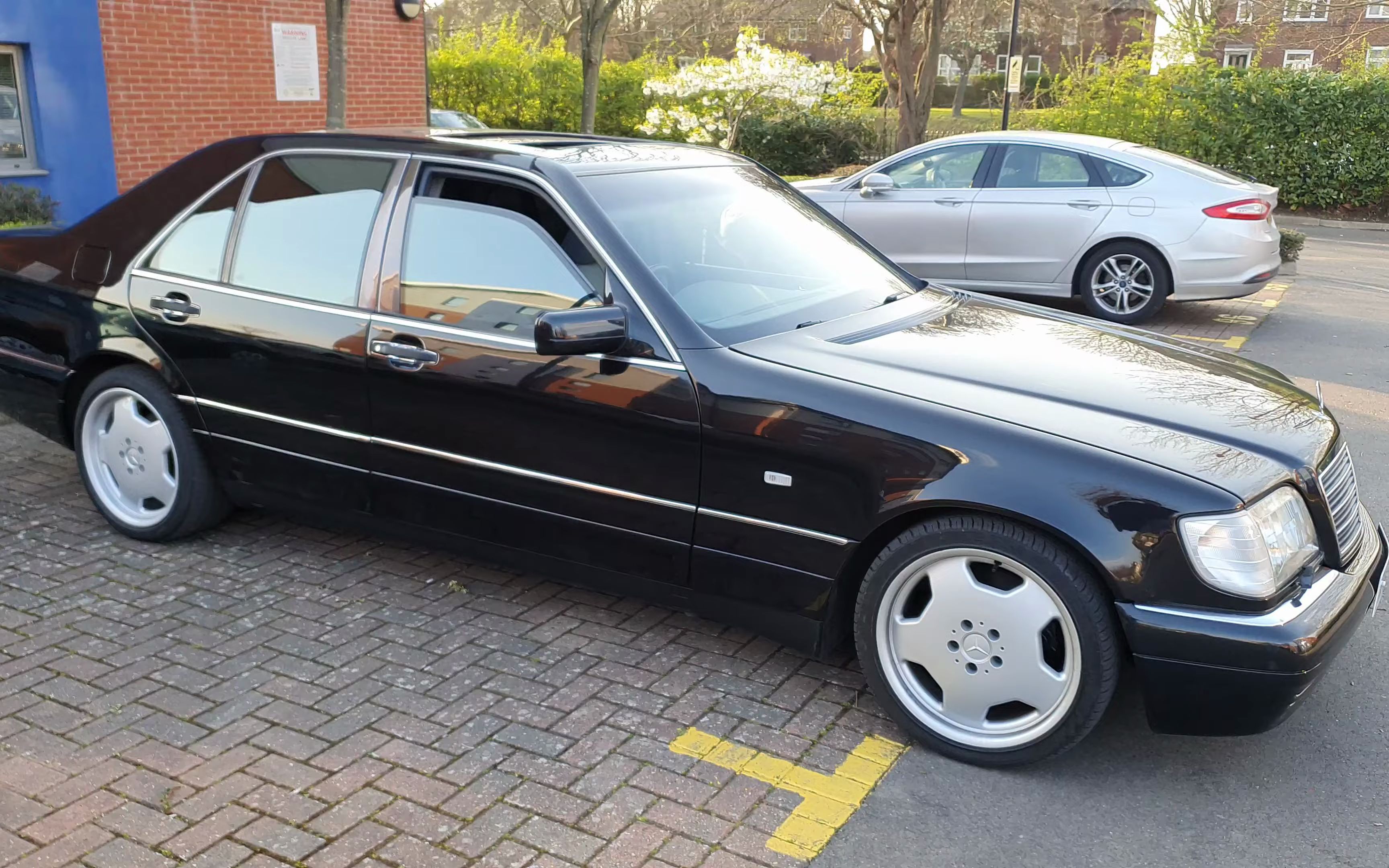 奔驰w140s级s320极好车况英国二手车