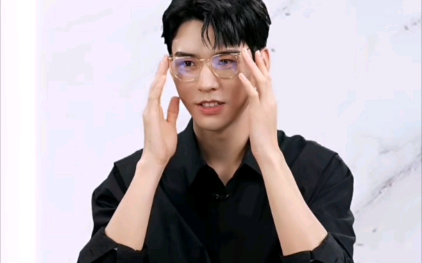 【龚俊直播】【龚俊】0430  ysl圣罗兰反转巴黎花耀 龚俊晚间直播全程