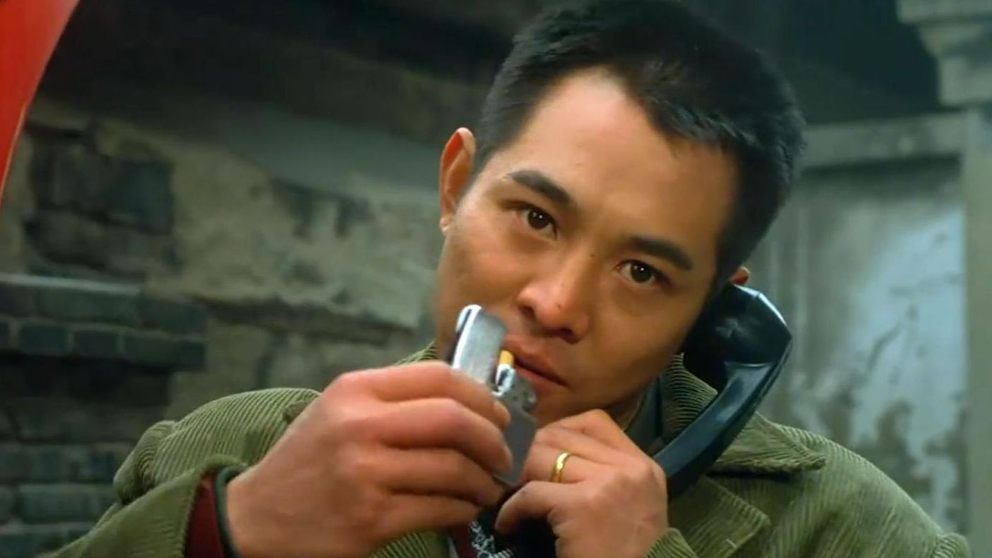 当年李连杰这个打电话的动作,有多少人尝试过