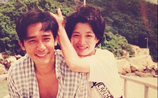 【林忆莲 愿】三个夏天(哥哥的情人)1992 陈少霞 梁朝伟哔哩哔哩bilibili