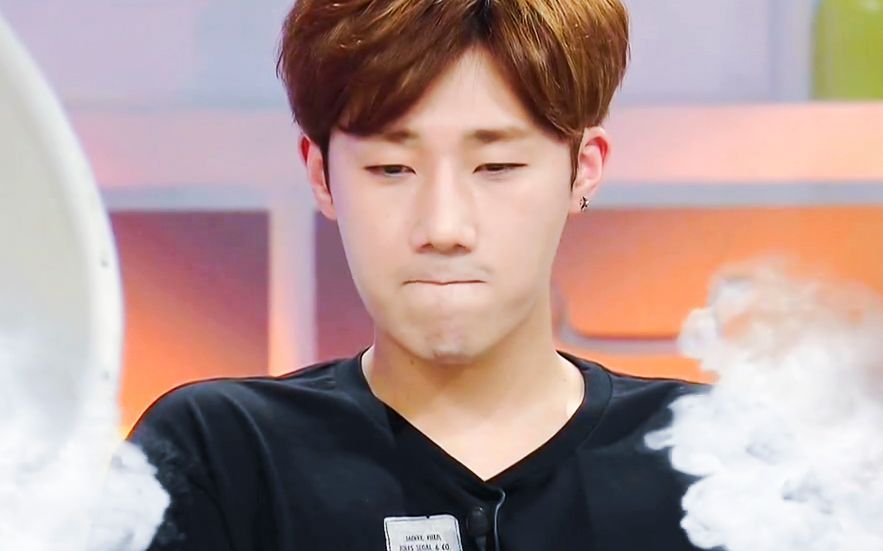 看一百遍都给出其不意的梗鼓鼓掌飞高高的金圣圭综艺cut小合集【hello