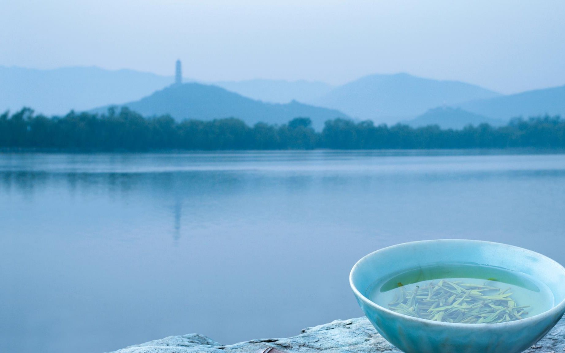 [图]陈小奇《朝云暮雨》mv三峡传奇风光传奇情