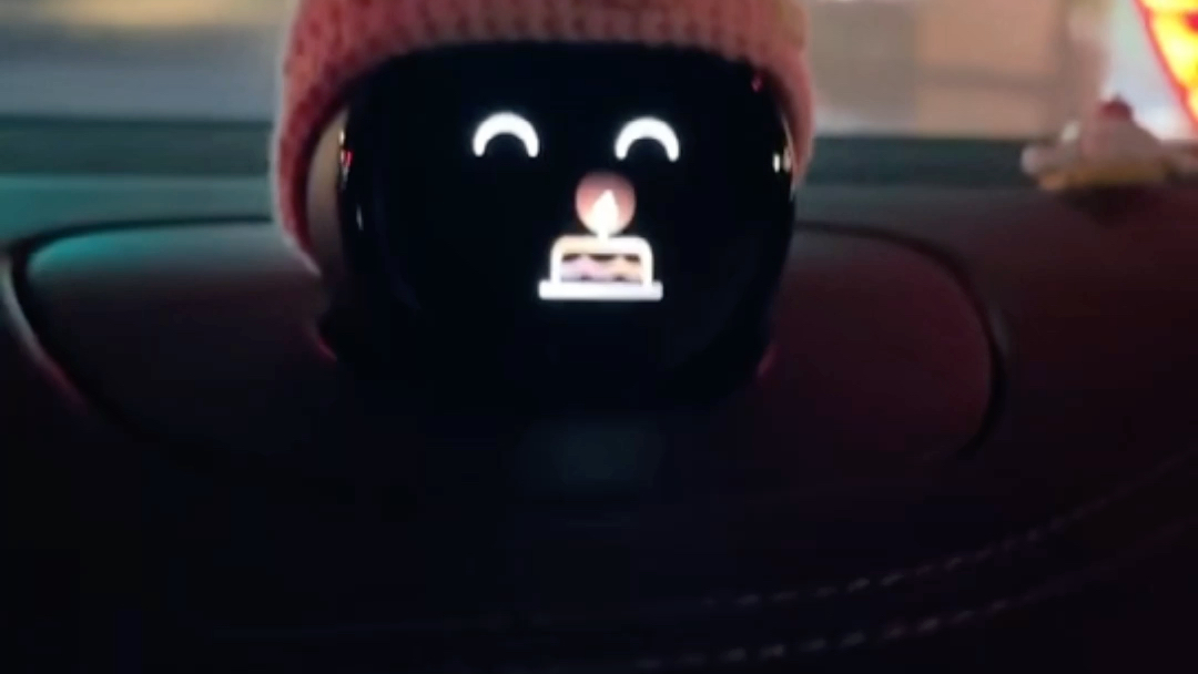 nomi真的太有喜感了,在生日到来那天还会祝我生日快乐呢