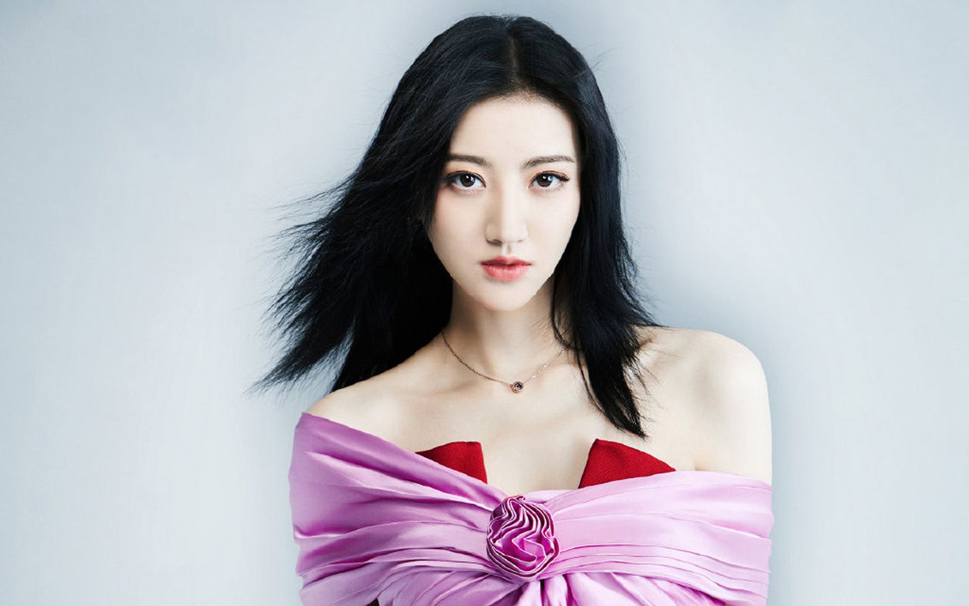 景甜依旧清纯,让人心动