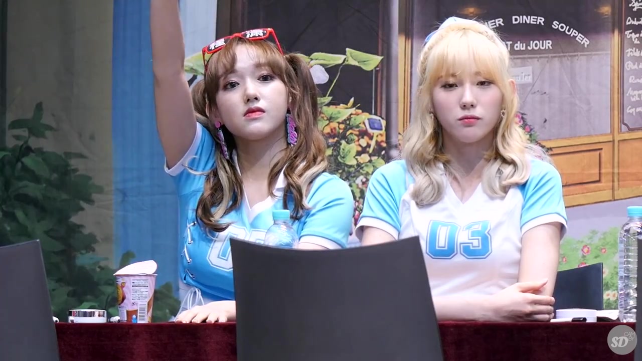 170701 宇宙少女签名会 程潇luda 直拍(ft.