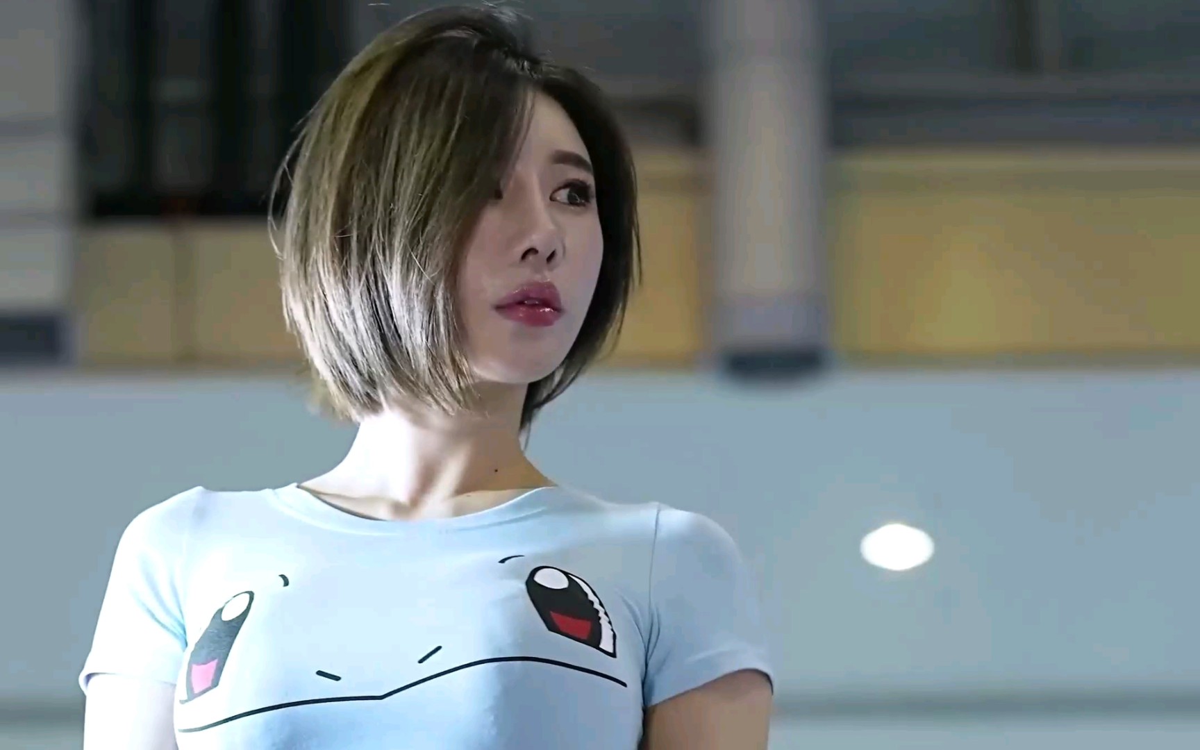 韩国知名美女车模宋姝儿车展现场高清拍摄!