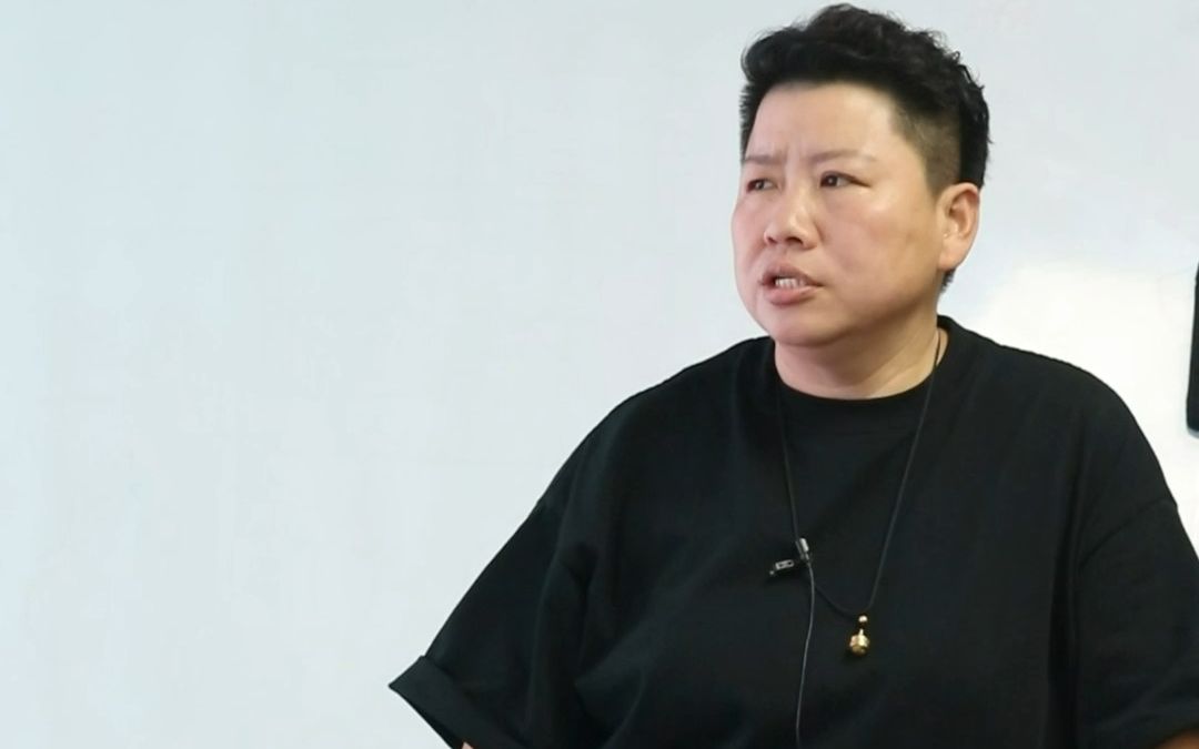 今天刘红云老师教你一组董氏奇穴针对斜视的绝技——肾关配复溜