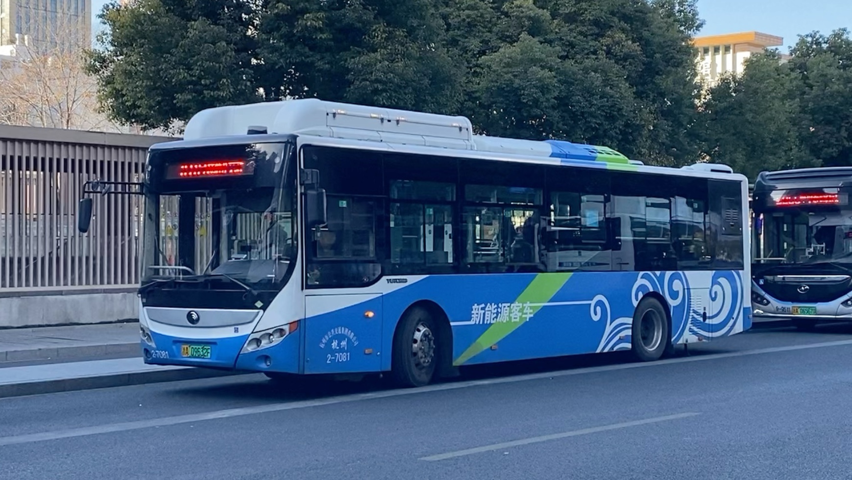 杭州公交 宇通h10 318路 2