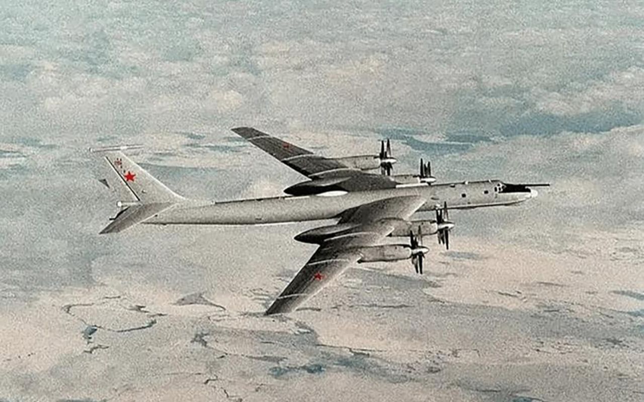 世界唯一核轰炸机不加油可绕地球飞行80圈连美国也不敢击落