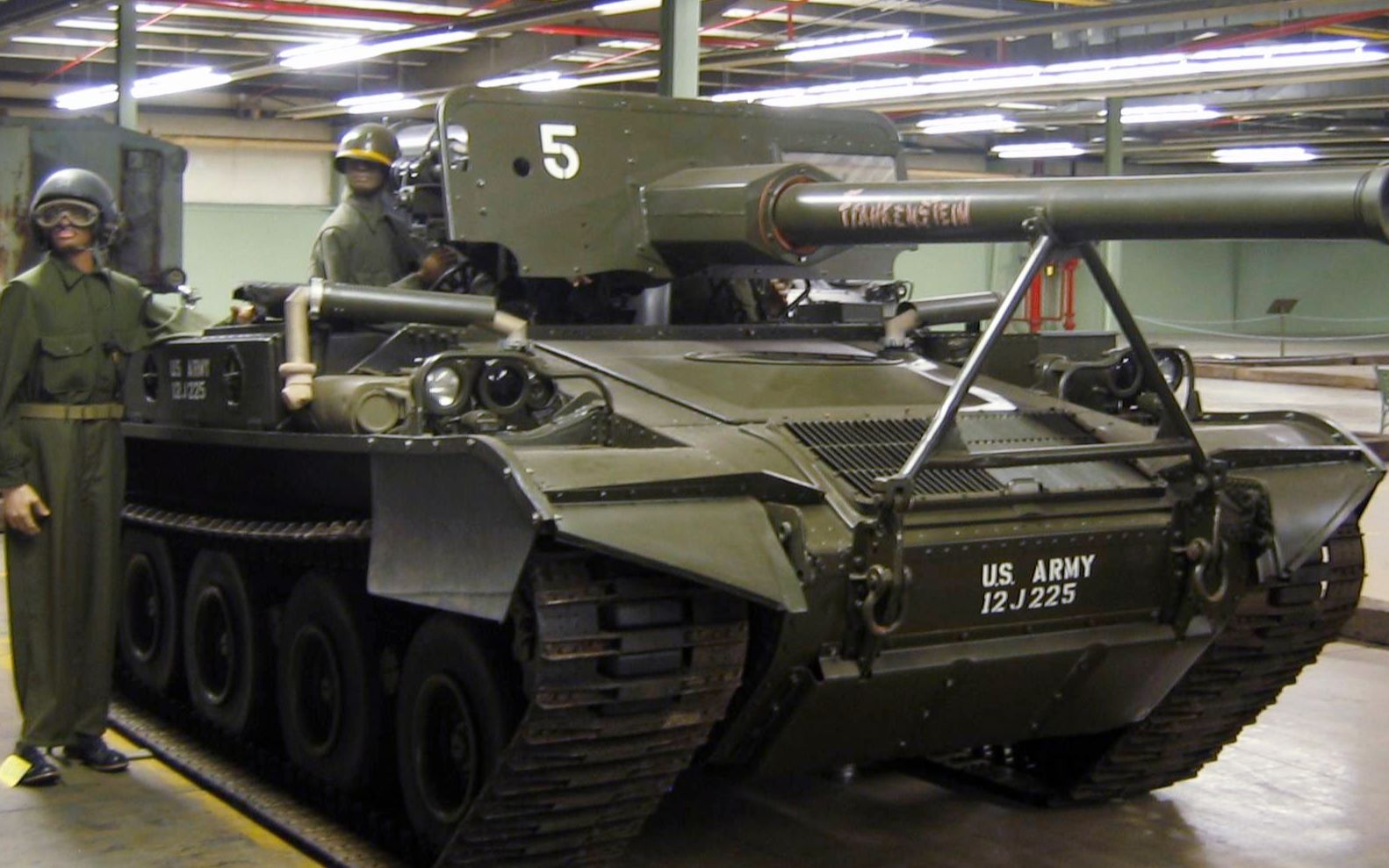 【shkval】草丛里的m56蝎式太阴了8