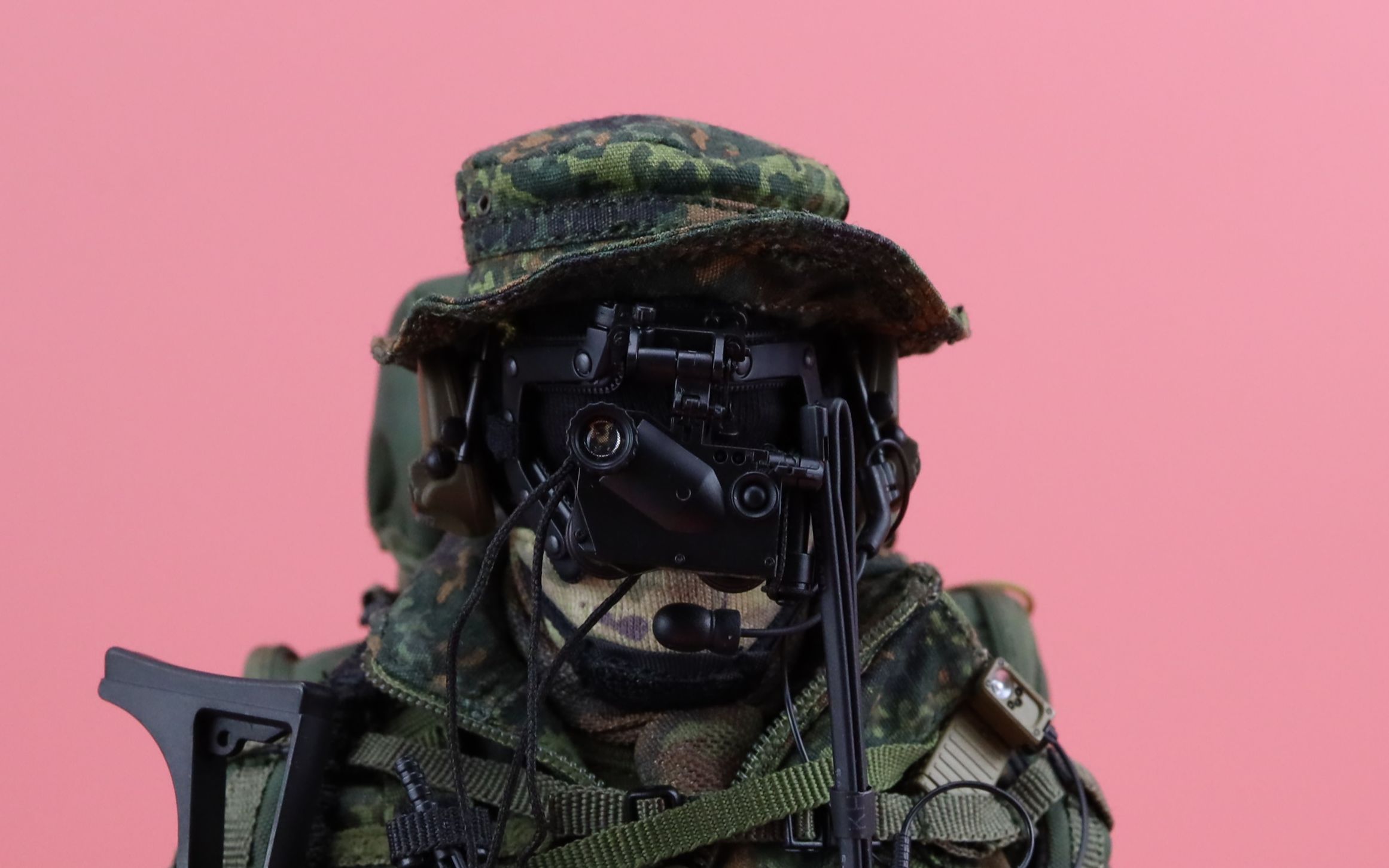 周哥测评damtoys德国ksk特种部队lrrp远程侦察巡逻反人类的辣鸡耳机
