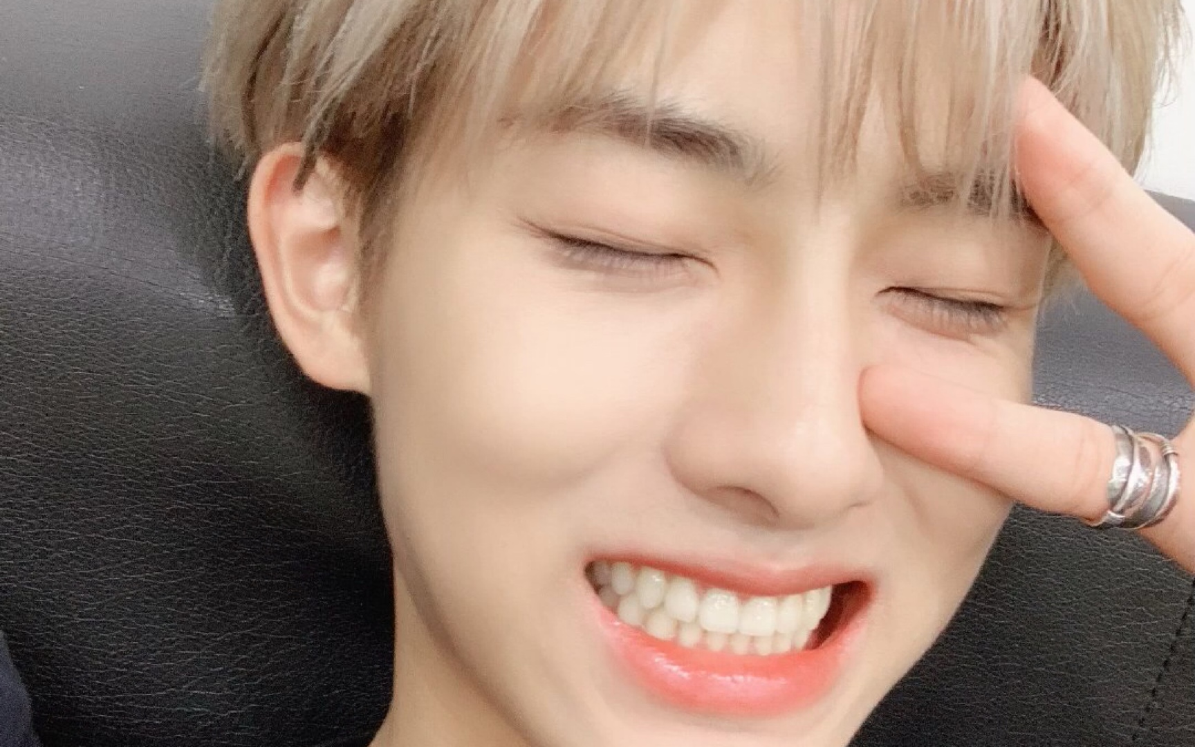 nct威神v董思成winko不管你a还是可爱我都不会当妈粉的哈哈哈哈哈哈