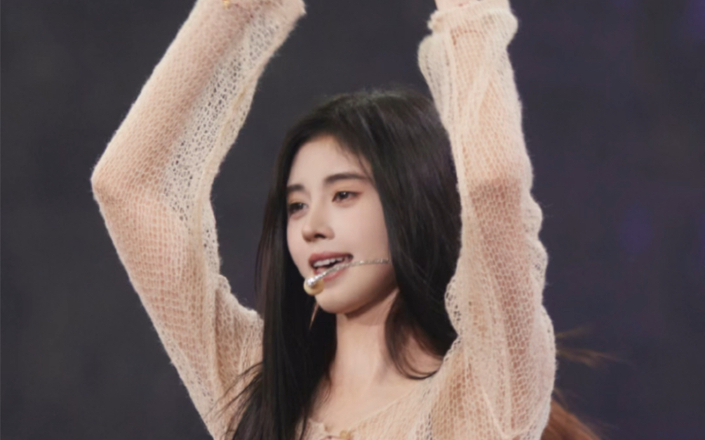 鞠婧祎今日演唱会彩排照公开