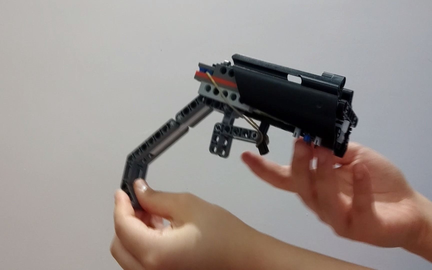 终于做出一把属于自己的乐高枪了!