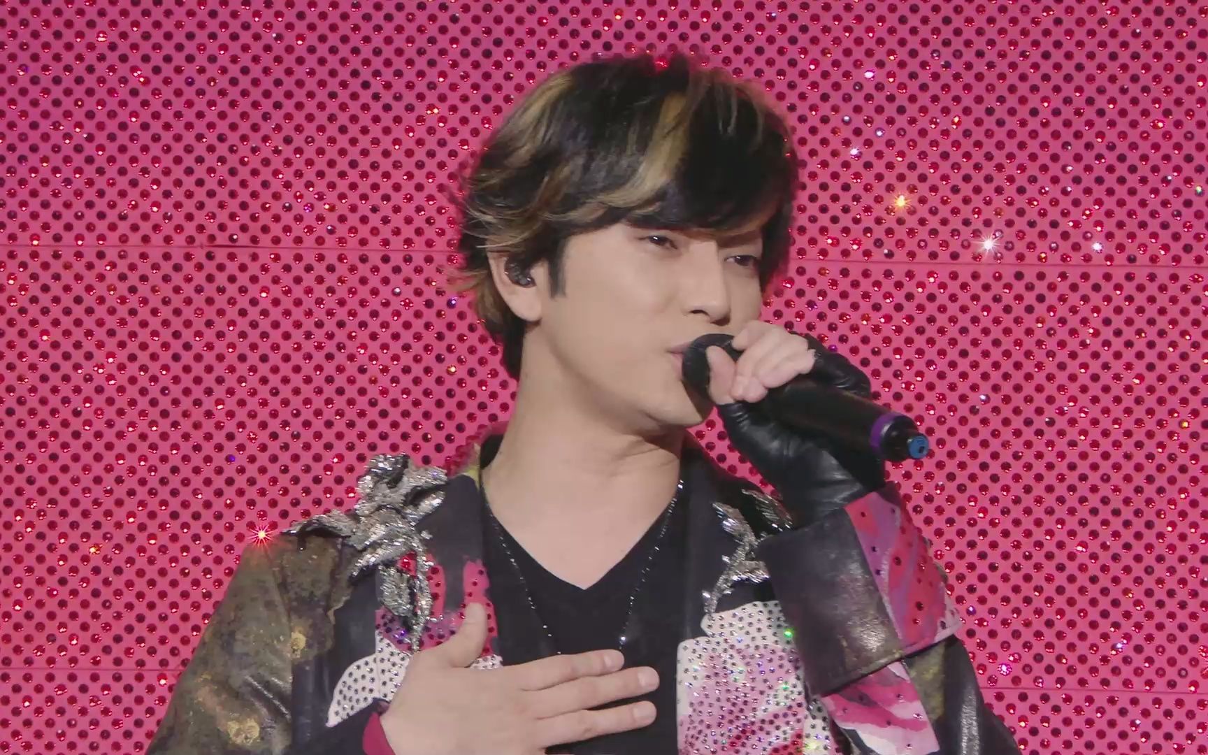 [图]嵐・ARASHI Anniversary Tour 5×20 part.1