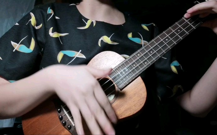 【尤克里里】《lover boy 88》自学弹唱