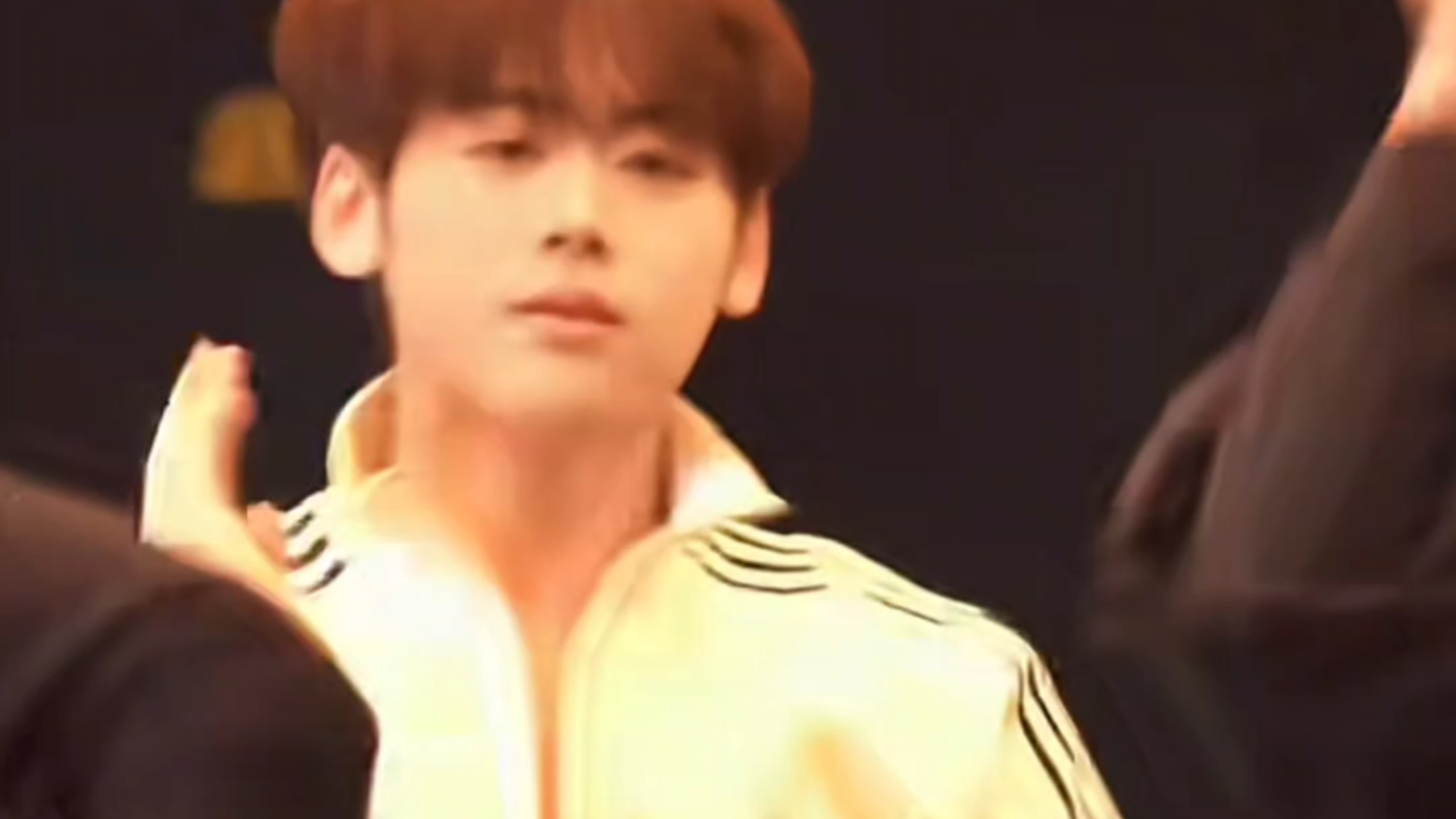 顶